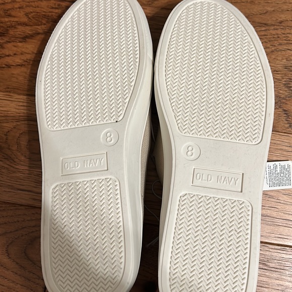 Brand new Soft- knit slip-on sneaker - Picture 2 of 3